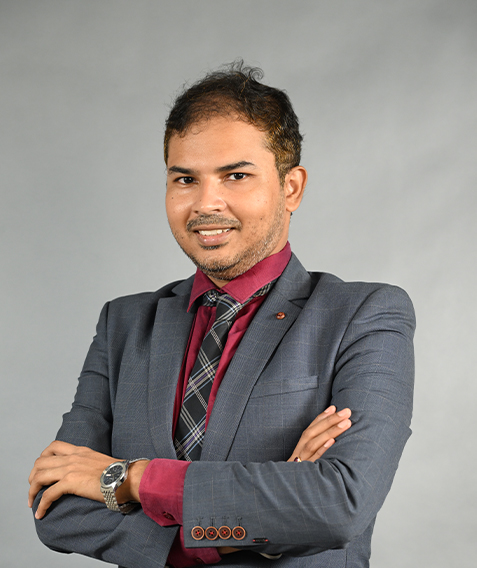 Dr. Rahul Majumder